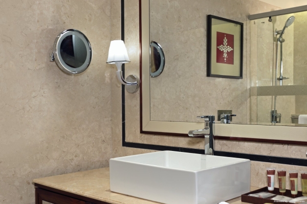 Sheraton Grand Pune Bund Garden Hotel